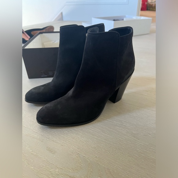 Never worn Barney’s black suede ankle heel boots with wooden heel and zipper - Picture 3 of 5